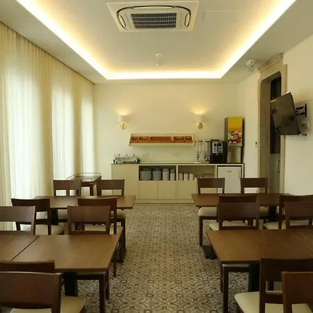 Solar Do Rebolo Otel 2*